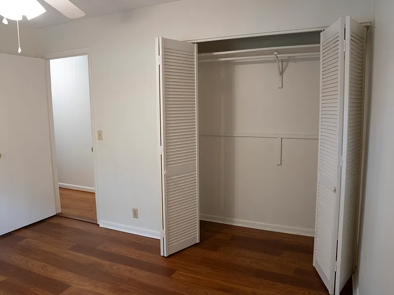2504 Hermitage Rd — Photo 23