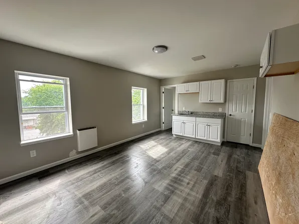 318-322 N Main St #3, Bernville, PA 19506