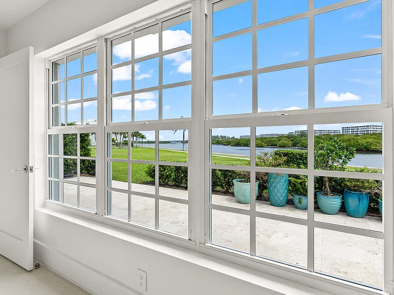 2185 Ibis Isle Rd #1 — Photo 21
