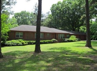 707 Marietta St, Glennville, GA 30427