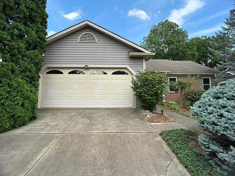 6400 Belmont Park Ct — Photo 54