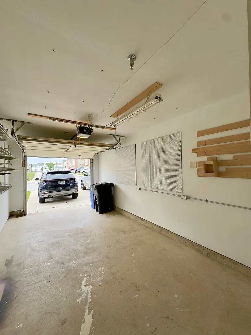 Charming 3BD/2.5BA Townhome in Havre de Grace, MD! — Photo 2