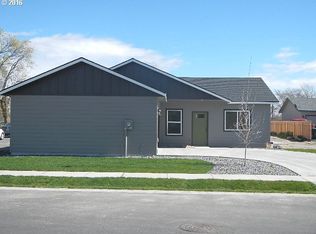 929 SW 14th Pl, Hermiston, OR 97838