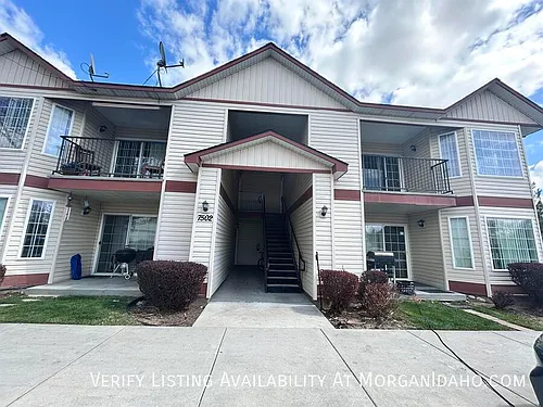 7502 W Tottenham Ln #202 Photo 1
