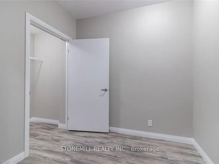104 Garment St #1706 — Photo 10