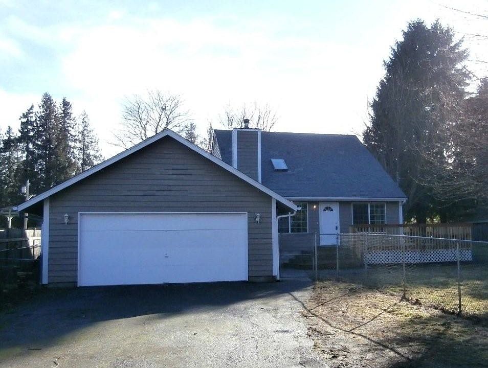 1st image of 3739 NW Linden Ln