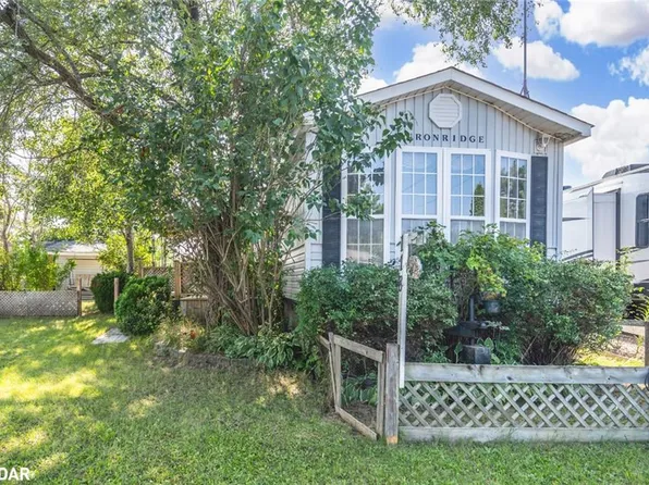 5216 County Road 90 #118, Springwater, ON L0M 1T2
