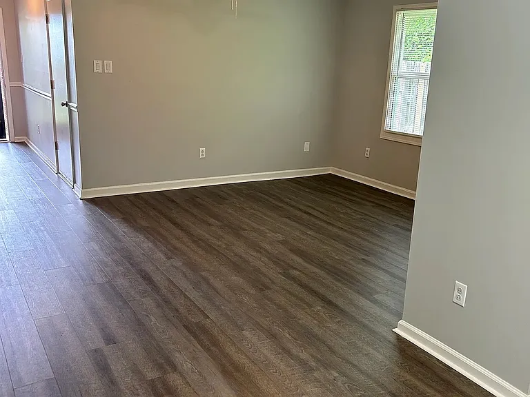 1583 Trent Blvd — Photo 4
