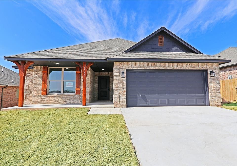 1st image of 2709 Landmark Dr