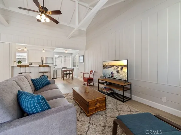 216 1/2 Agate Ave, Newport Beach, CA 92662