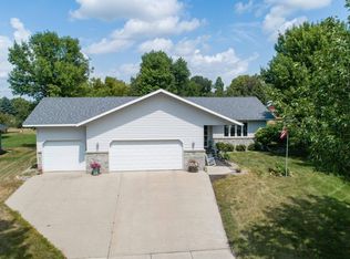 1215 Greenfield Ave, Fergus Falls, MN 56537