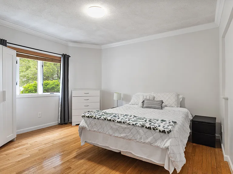 282 Boston Ave #1 — Photo 5