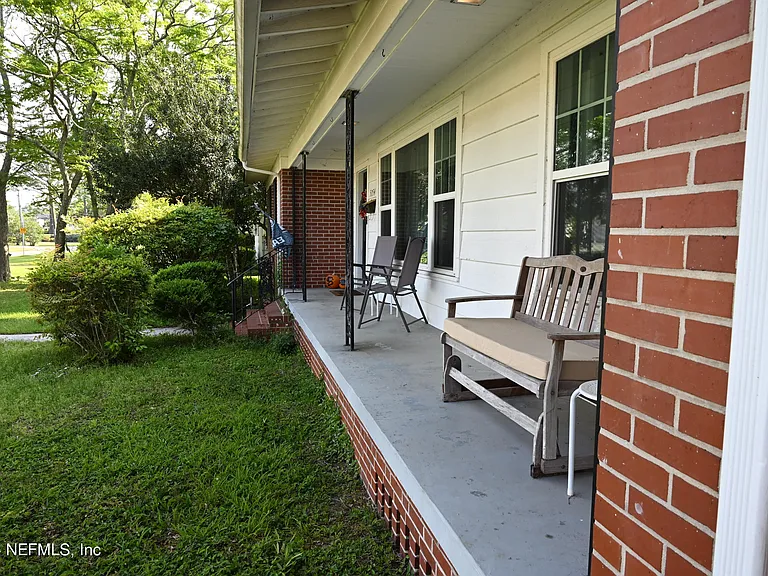 5054 Pirates Cove Rd — Photo 10