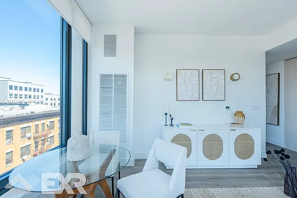 Rented by EXR | media 16