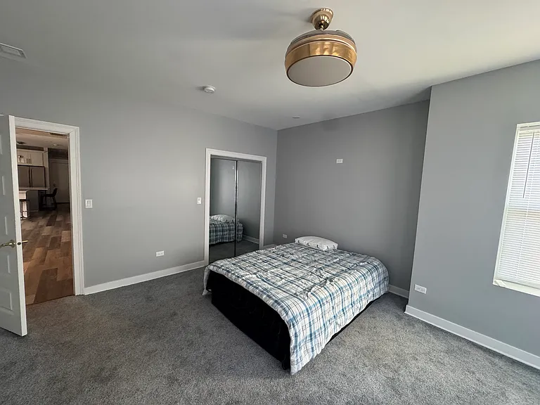 851 Wentworth Ave #2 — Photo 7