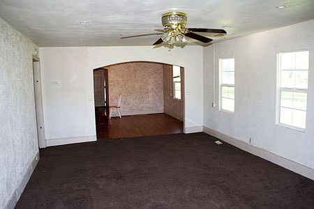 4th image of 1023 Bennett Blvd