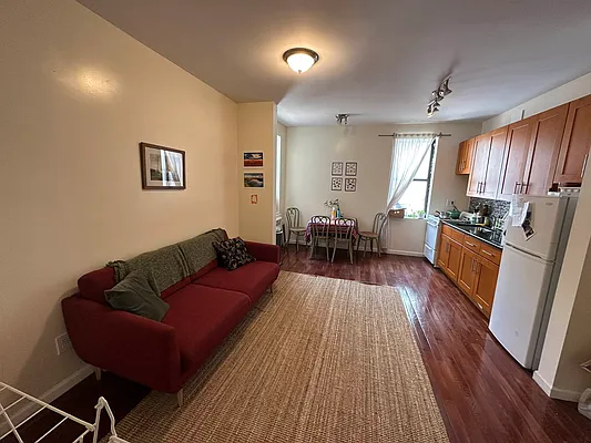 Rented by Corcoran | media 20