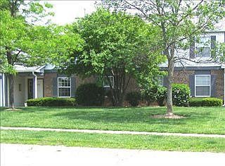 1st image of 260 Crestview Dr Unit D