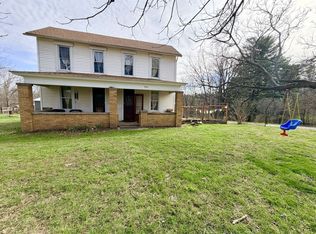 901 Connett Rd, Nelsonville, OH 45764
