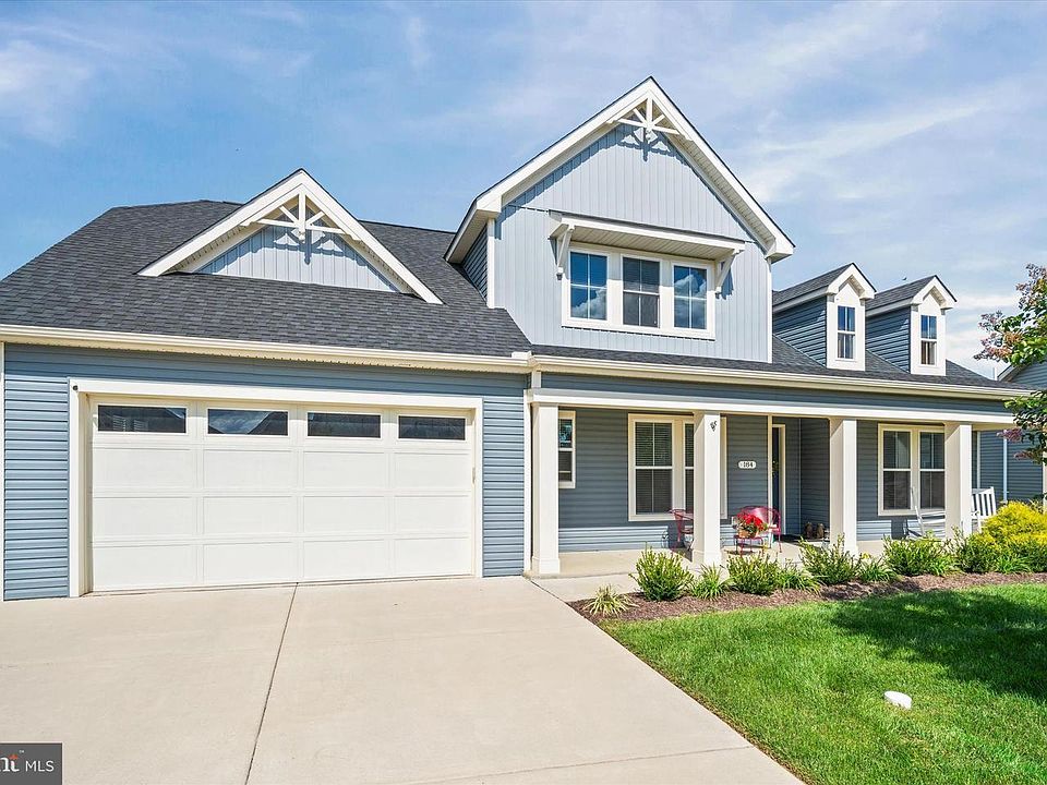 1st image of 184 Peacock Pl