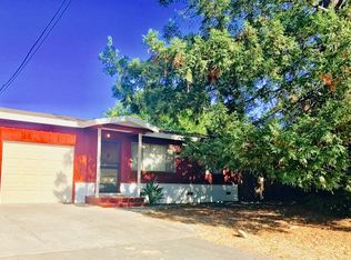 18465 Sierra Dr, Sonoma, CA 95476