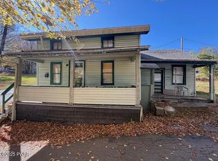 215 Vine St, Honesdale, PA 18431