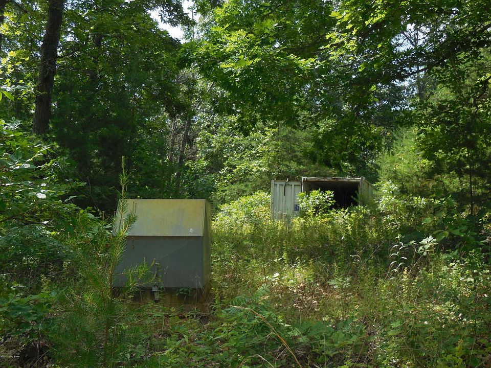 2nd image of 2201 Rocky Hill Rd