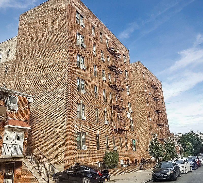 1st image of 1855 82nd St #A4