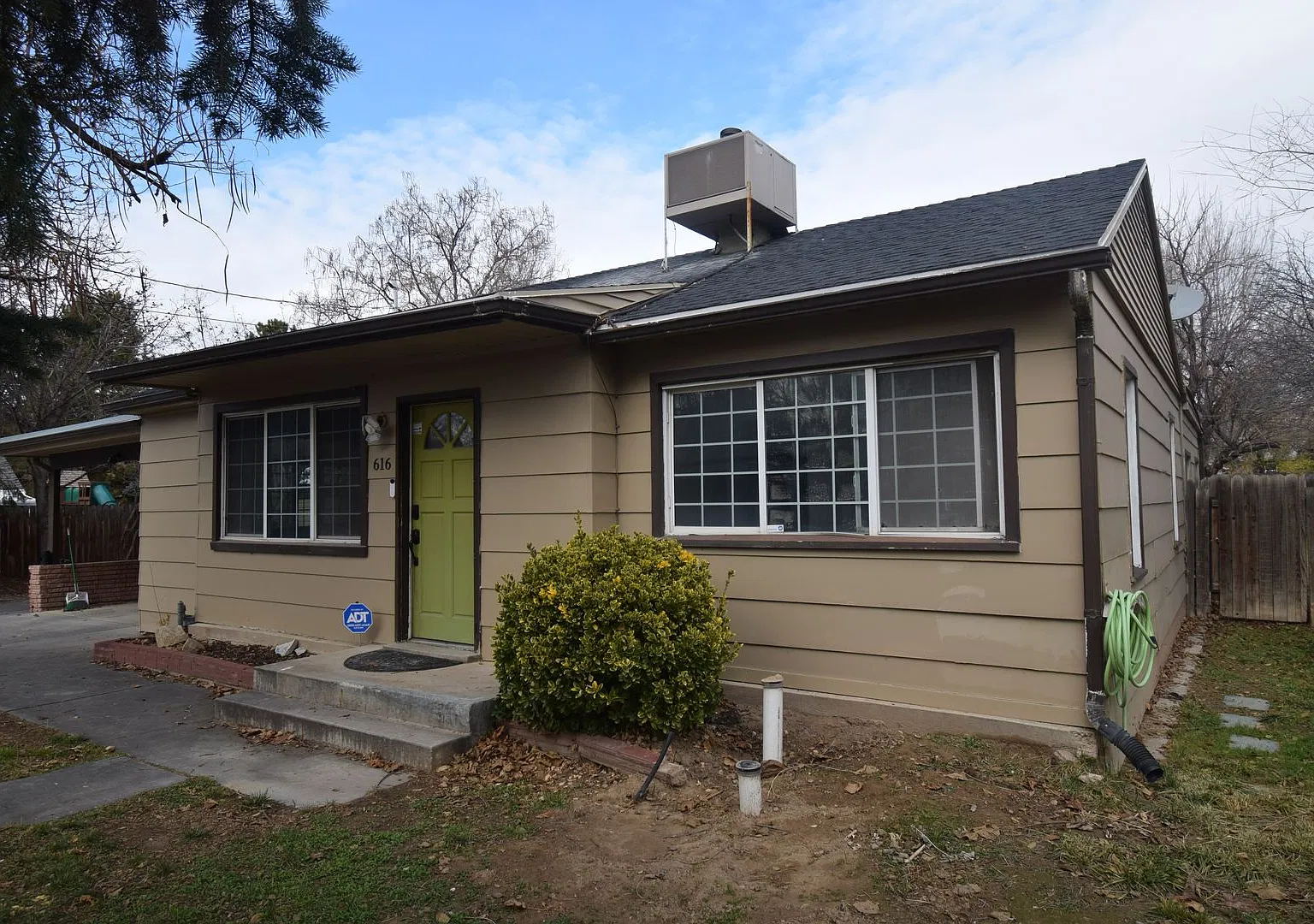 Bright Midvale 3 Bed Near Fashion Place & Fort Union — Photo 4