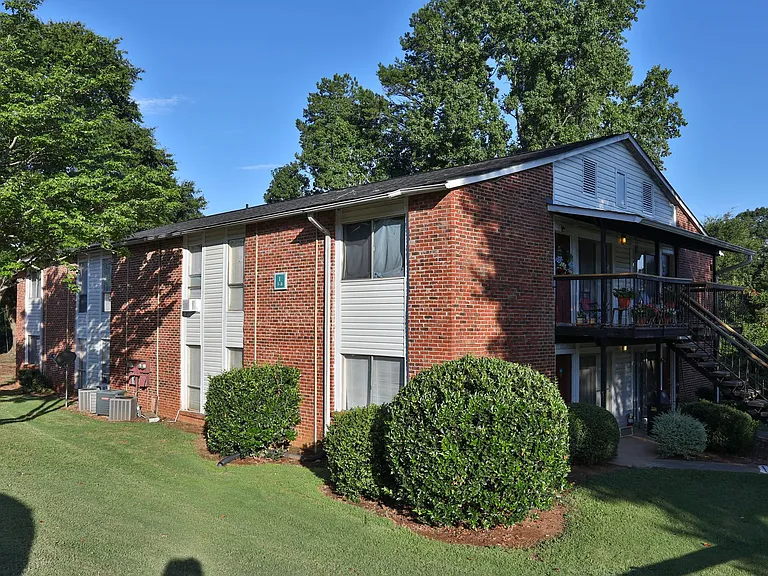 Abner Apartments — Photo 17