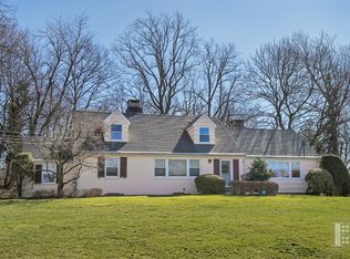 45 Kingwood Dr, Little Falls, NJ 07424
