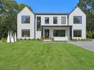 6 Dayton Ave, East Hampton, NY 11937