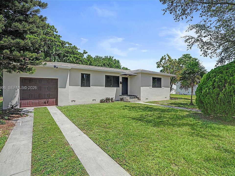 1st image of 555 NW 124th St