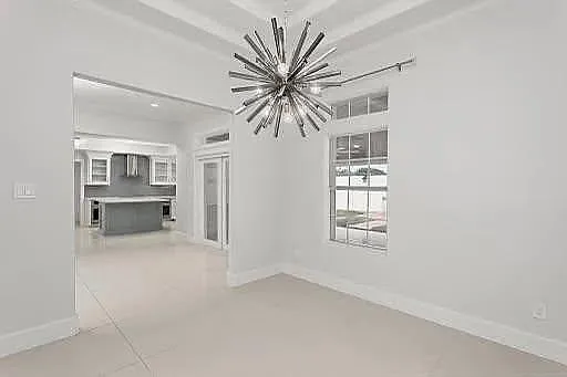 505 E Nassau Ave — Photo 4