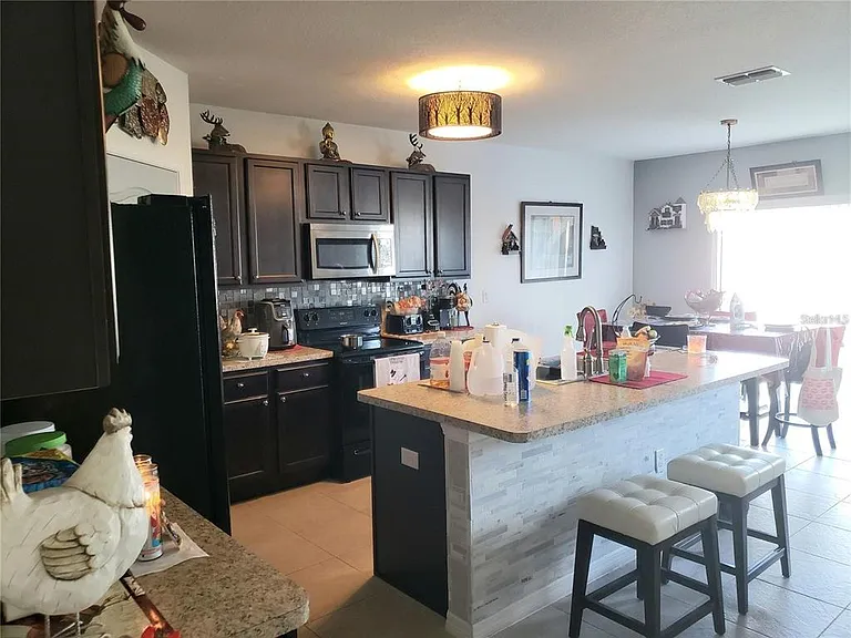 138 Lazy Willow Dr — Photo 6