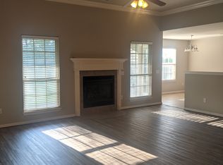 1072 Richards St, Pea Ridge, AR 72751