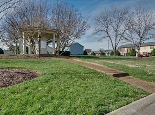 135 Academy Sq, Nashville, TN 37210