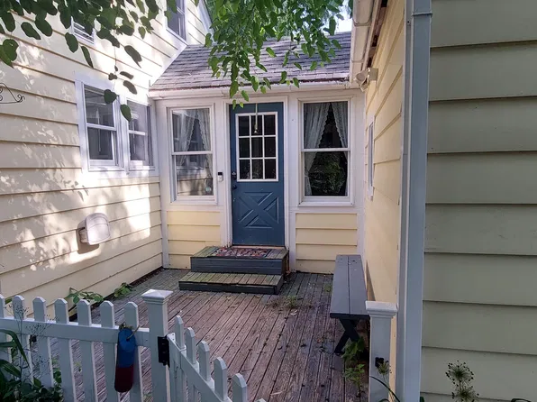 311 W Meinrad St, Lake Leelanau, MI 49653