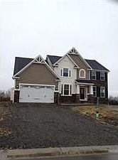 1st image of 42 Airmont Dr