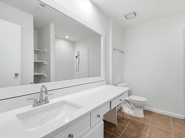 102 Pinyon Ln — Photo 13