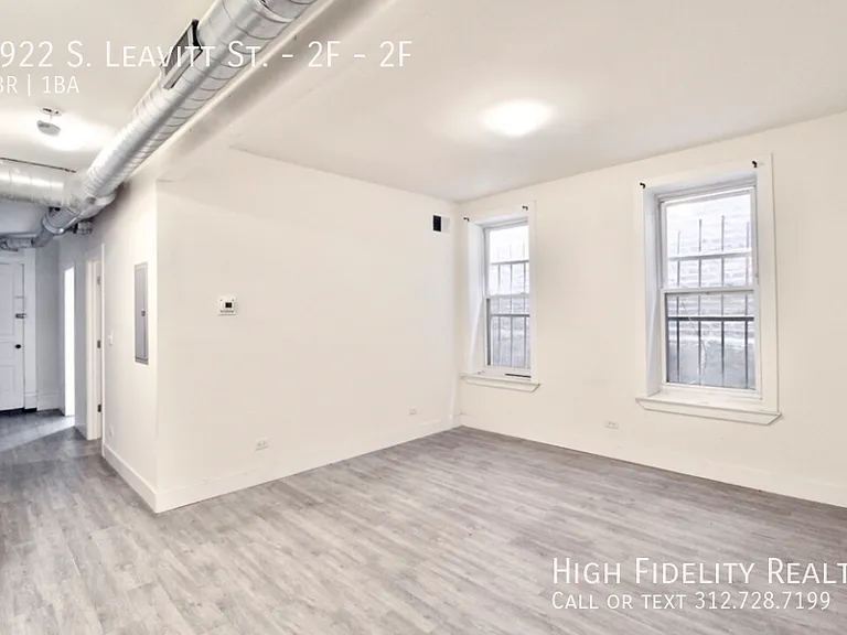 1922 S Leavitt St #2F — Photo 5