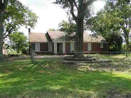 1st image of 340 State Highway 147 N