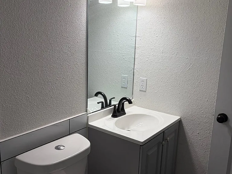 5530 Lakefield Dr — Photo 21