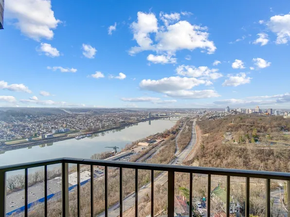 1201 Edgecliff Pl APT 1210, Cincinnati, OH 45206