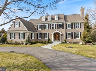 819 Wetherill Ln, Wayne, PA 19087