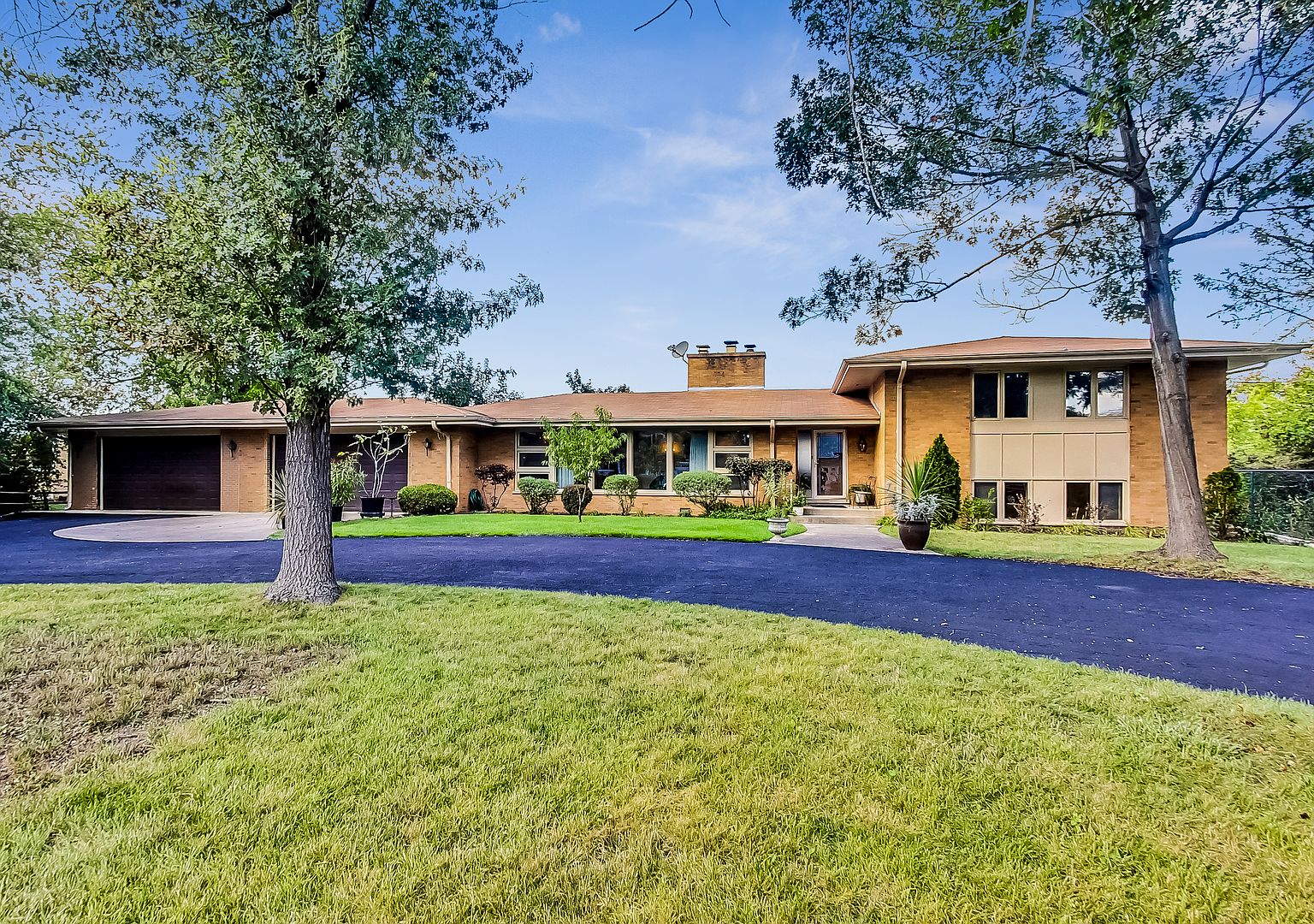 7910 Foster St, Morton Grove, IL 60053 Zillow