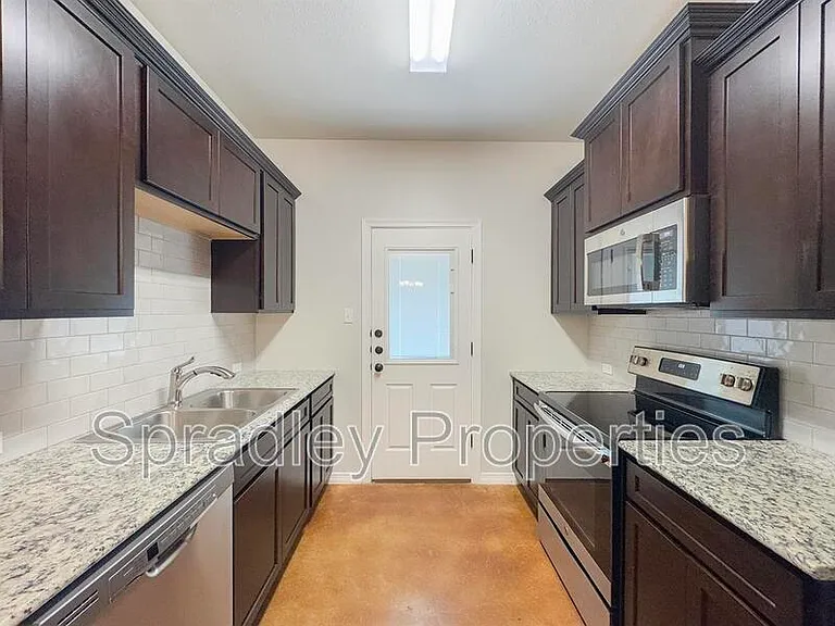 202 Juniper Dr #A — Photo 5
