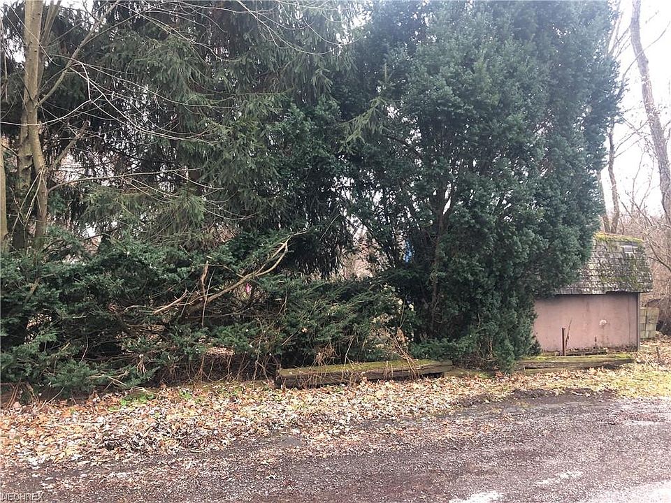 1st image of 49641 Adkins Dr