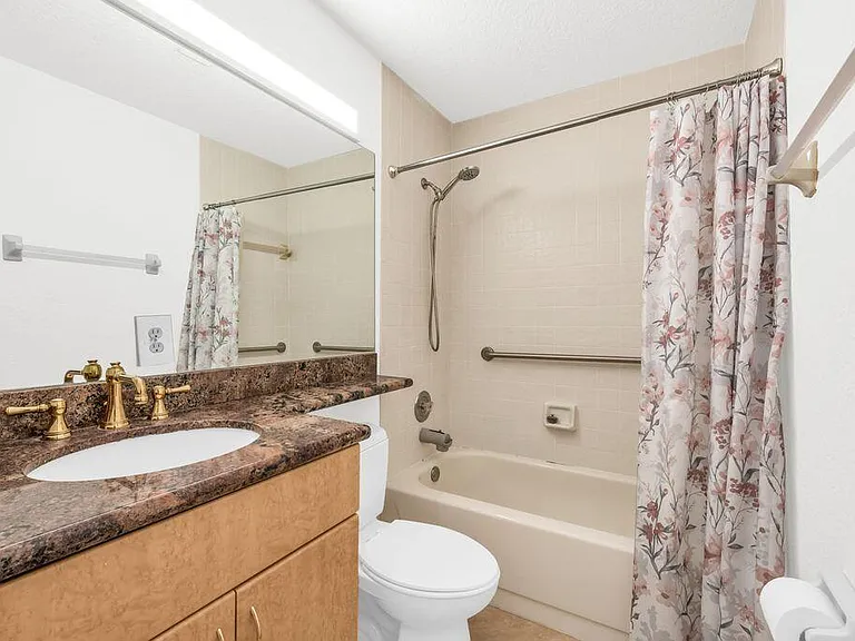 65 Centennial Ct — Photo 22