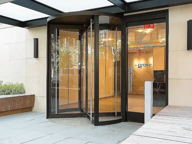 250 W 19th St #14M — Photo 11